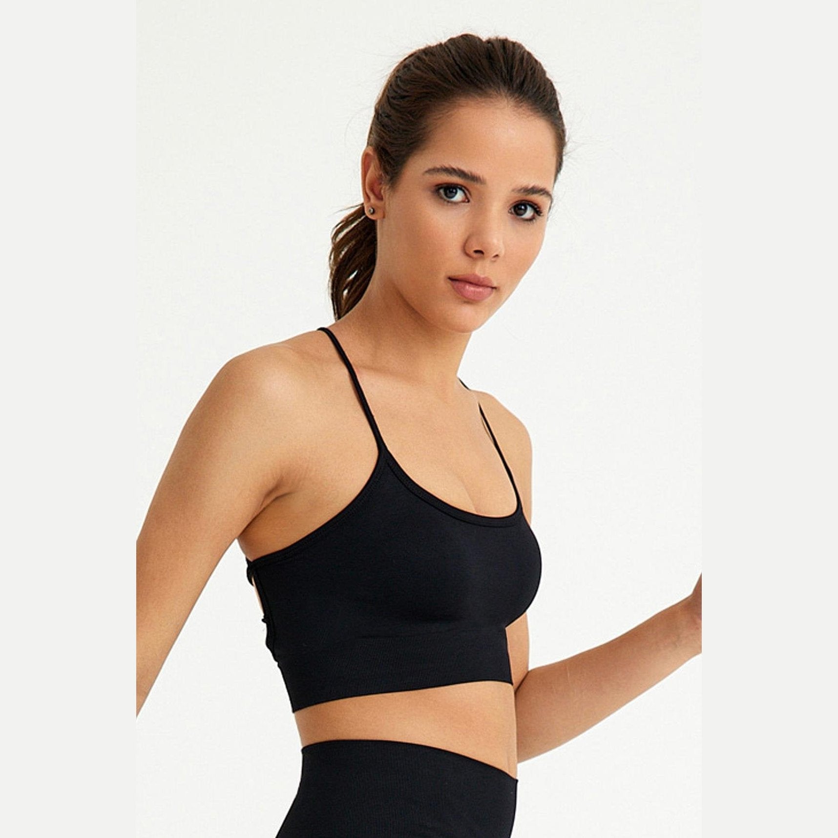 Seamless Sports Bra with Cross Back Detail