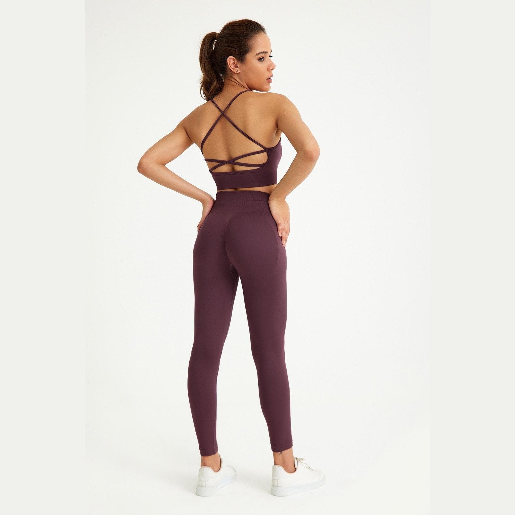 Seamless Sports Bra with Cross Back Detail
